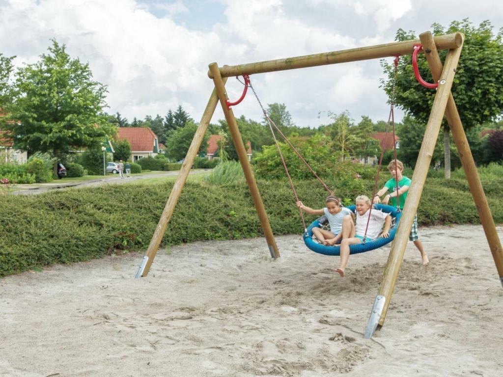 Landal Hunerwold State 호텔 Wateren 외부 사진